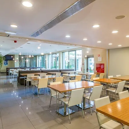 Hotel Express Lisbon Airport By Ihg 3*