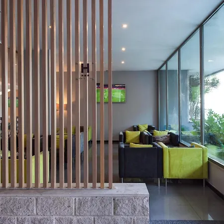 Hotel Express Lisbon Airport By Ihg 3*