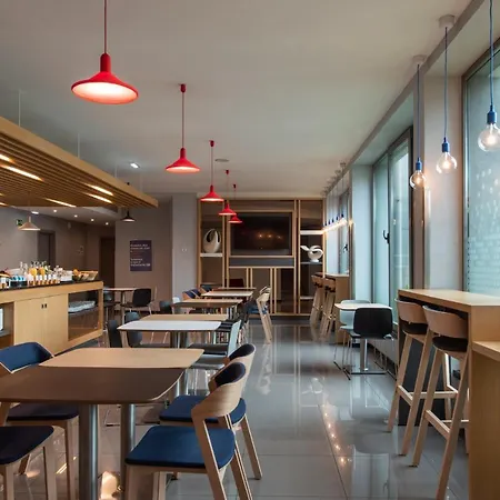 Express Lisbon Airport By Ihg 3*