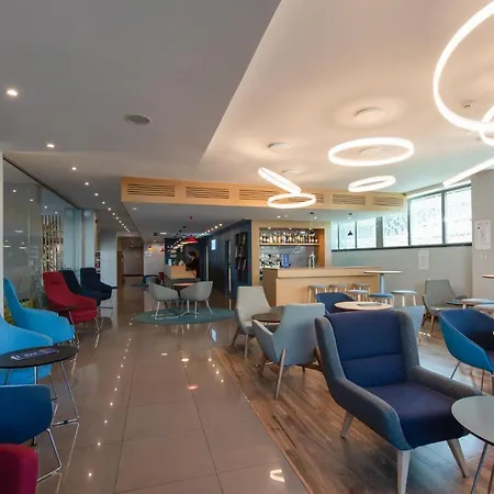 Express Lisbon Airport By Ihg Hotel 3*