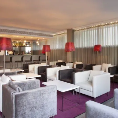 Hotel Express Lisbon Airport By Ihg Portela (Loures)