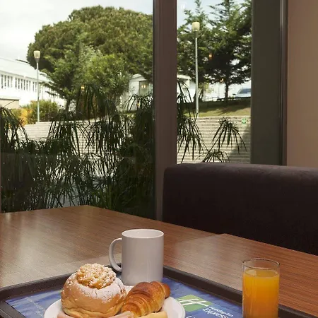 Express Lisbon Airport By Ihg