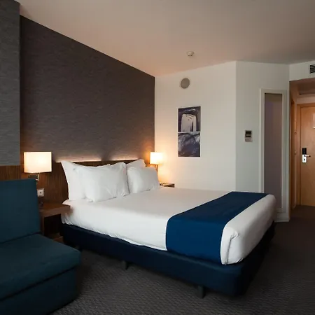 Express Lisbon Airport By Ihg Portela (Loures)